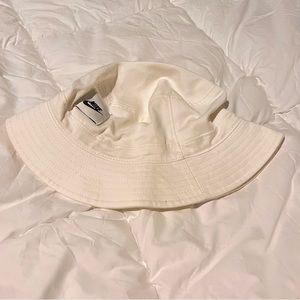 Nike - “Bucket Hat”